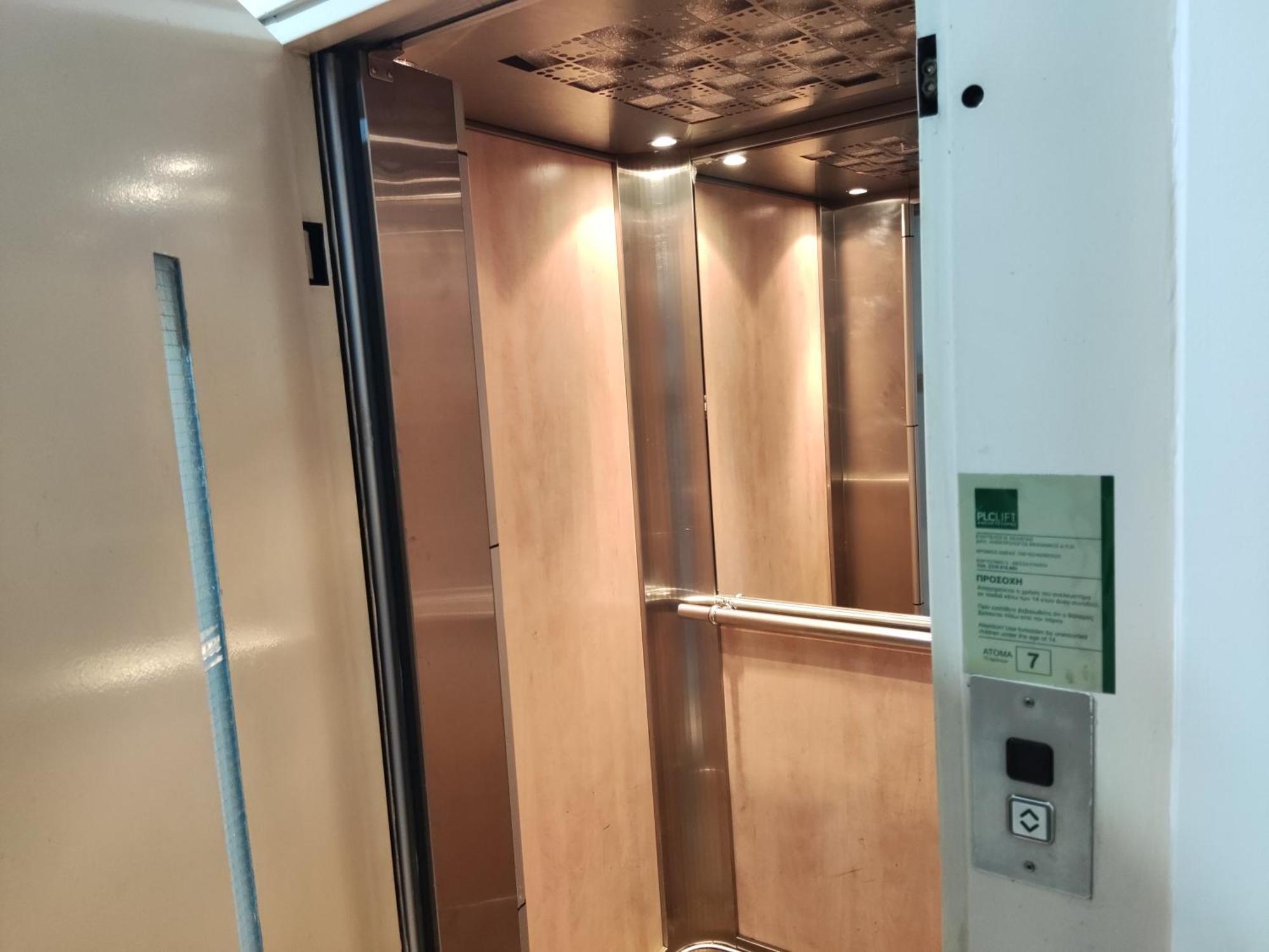 Elegant Central Studio With Balcony & 1 Gbps Fiber Salonic Exterior foto